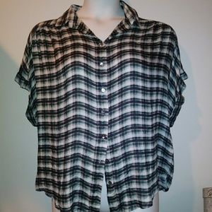 Short sleeve shirt plus size